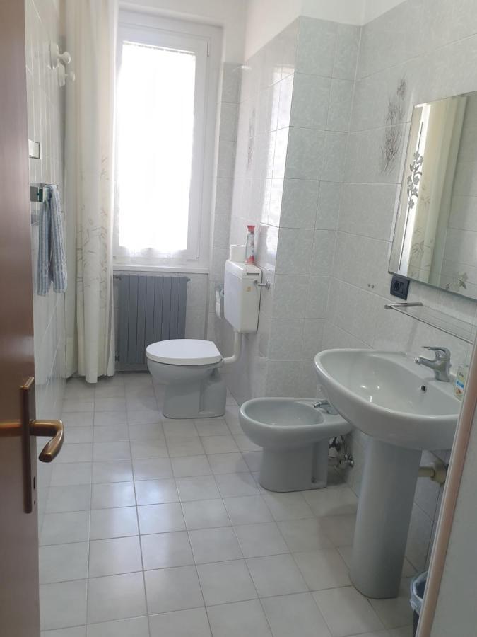 Nonna Merj Tirano Buitenkant foto